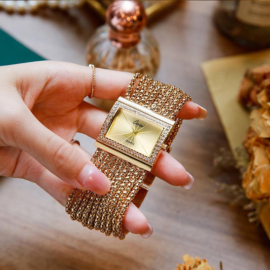 🎄🎁Offre spéciale Noël : 50 % DE RÉDUCTION💥Montre carrée pour femme en quartz avec strass