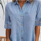 ⭐ 52 % de réduction ! ⭐ Mini-robe en denim bleu – col, manches en dentelle, poches latérales. Quand le décontracté rencontre l'élégance ! 💃