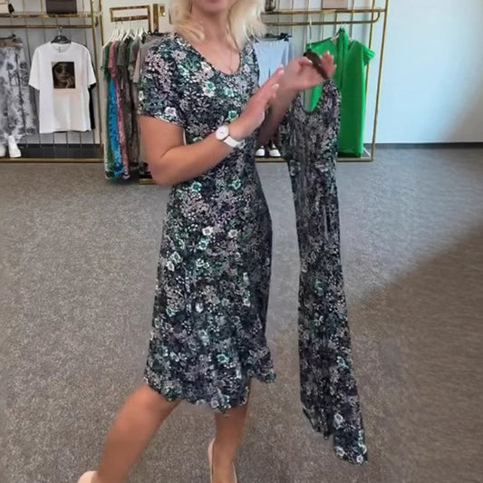 💐2025 Nouvelle arrivée 50%OFF💖Robe femme décontractée à col rond et imprimé fleuri