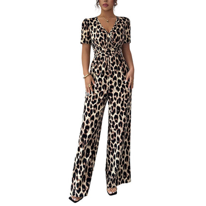 👗 50 % DE RÉDUCTION ! 🐆 Combinaison à imprimé léopard, encolure en V et jambes larges – Élégante, ajustée et parfaite pour un look tendance 🌸