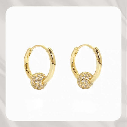 🥳SOLDES 2026🥳💞Plus de 50 000 exemplaires vendus !💥56 % de réduction ! 🔥 Boucles d'oreilles en cercle doré avec petite boule – Hypoallergéniques, éclat durable et idéales pour un usage quotidien 🌟