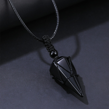 💎 54% DE RÉDUCTION! ✨ Pendentif Conique pour Hommes et Femmes – Design Minimaliste, Métal Hypoallergénique & Parfait Pour Un Usage Quotidien ou Offrir 🎁